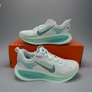 Size 5.5w - Nike Vomero 18 White Turquoise Running Shoes Women’s HM6804-106 NEW